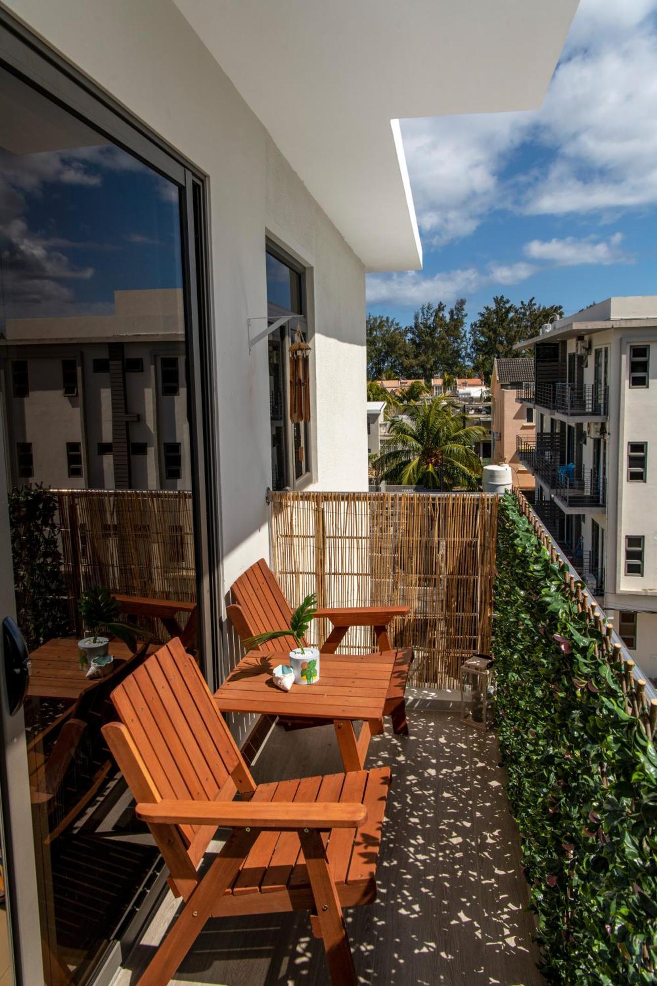 Lamarel Beach House Flic en Flac Exterior photo